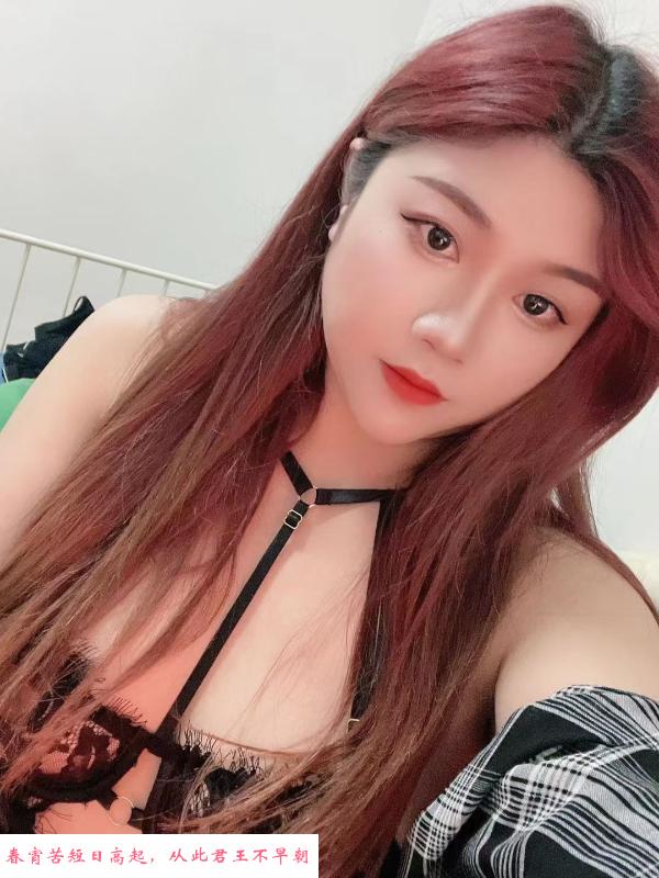 微胖服务型小骚逼 第1张