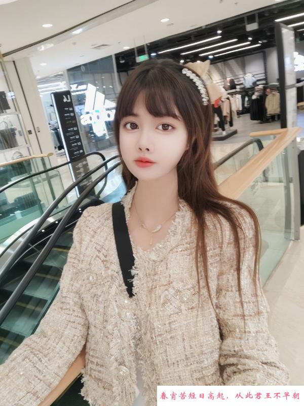 甜美风骚颜值妹妹 第1张