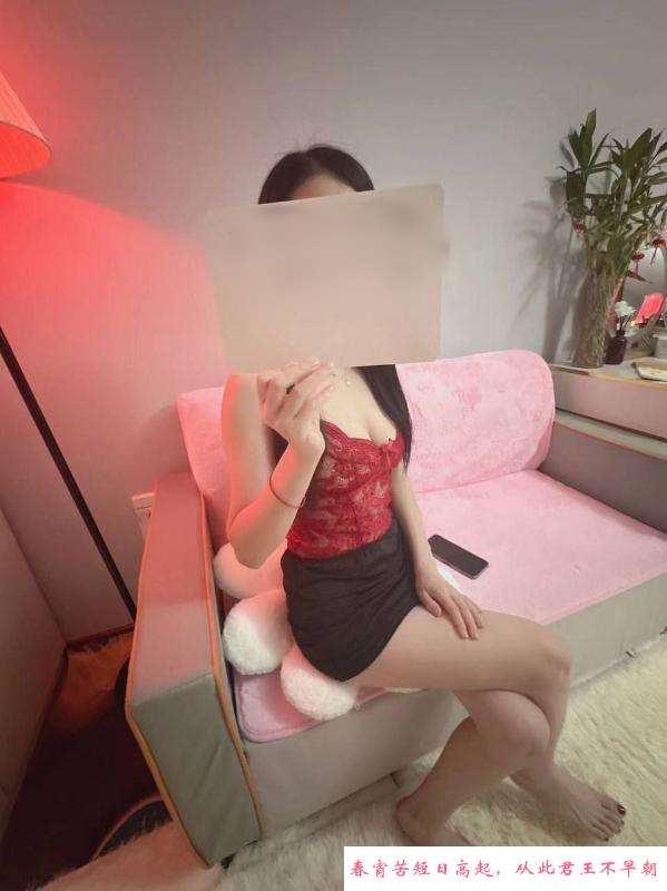 双飞大奶蜜糖果冻 第1张