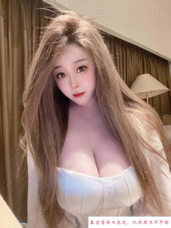 风骚水嫩大胸妹子 第1张