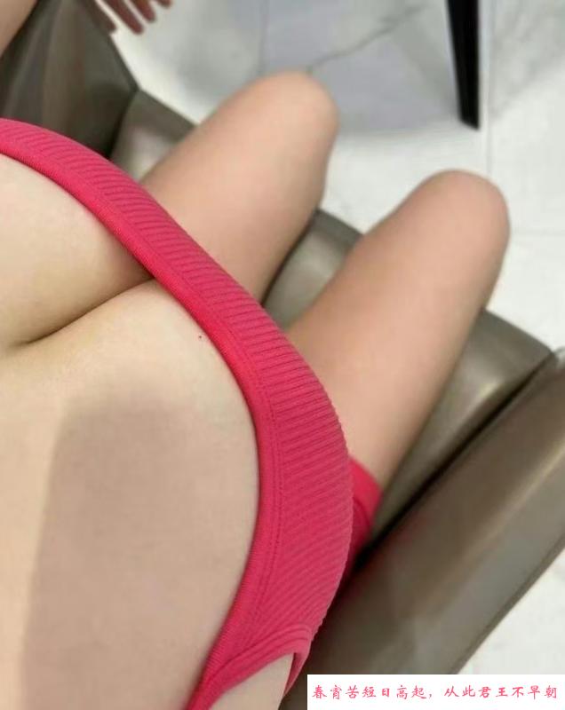东站普拉提小姐姐 第3张