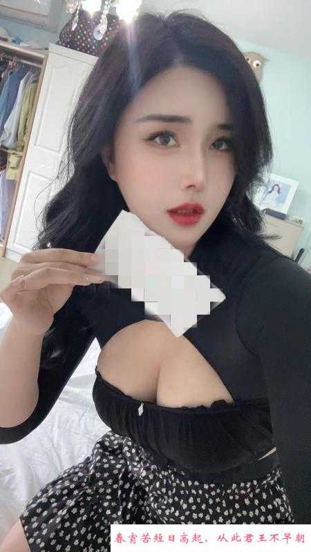 模特月亮姐姐 第4张