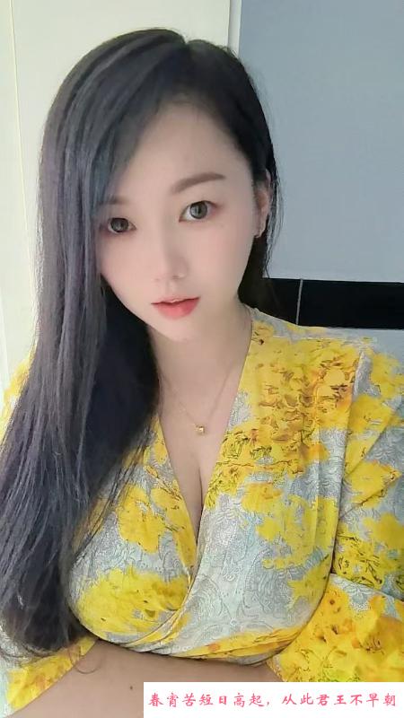 童颜巨乳蓉儿 第3张
