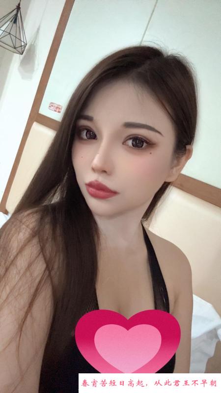 太原性感大奶姐姐 第1张