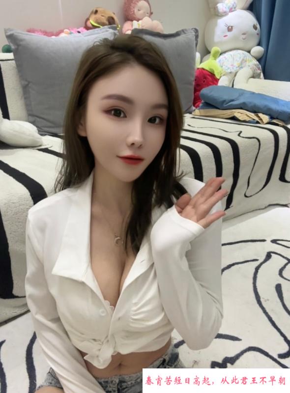 颜值翘臀Tina 第3张
