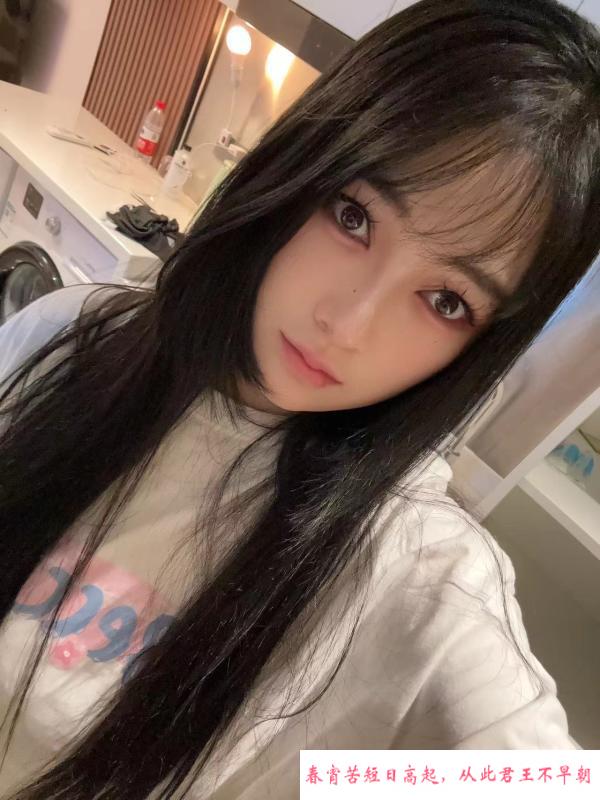 极品丰满兼职小月亮 第3张