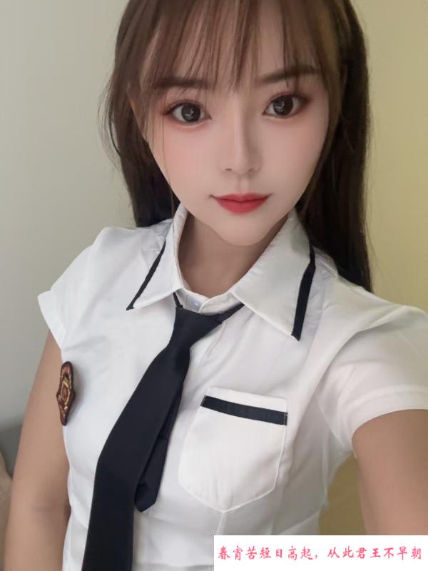 白云嫩妹婷婷 第1张