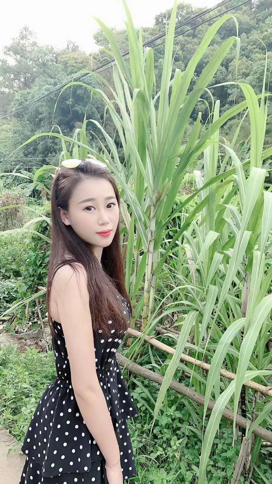 双飞欢欢小洁两姐妹(可单约,双飞只接待约过的且要预定) 第1张