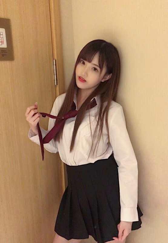 锦江区菲菲：清纯美少女，抱操特骚呆萌特听话 第1张