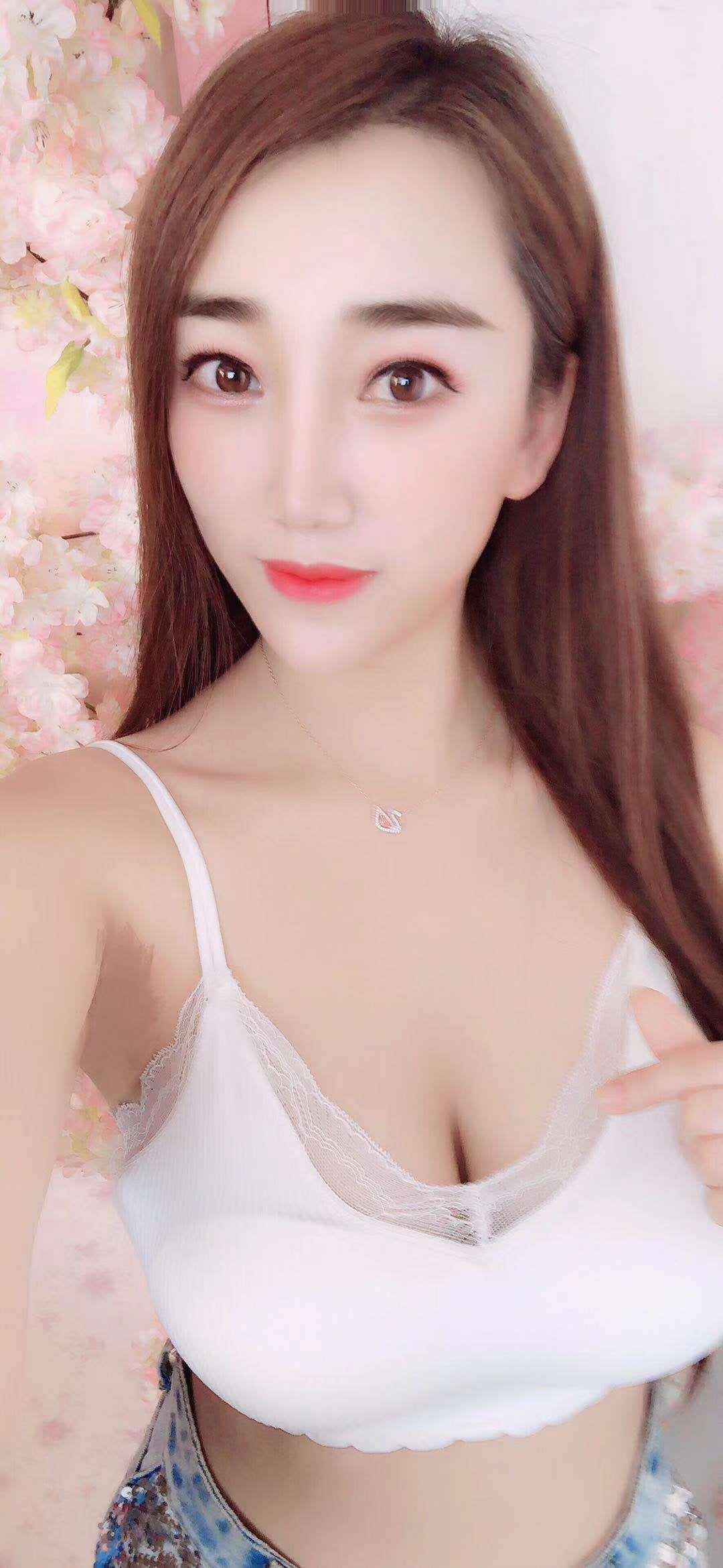 鼓楼寻欢小娅 第2张