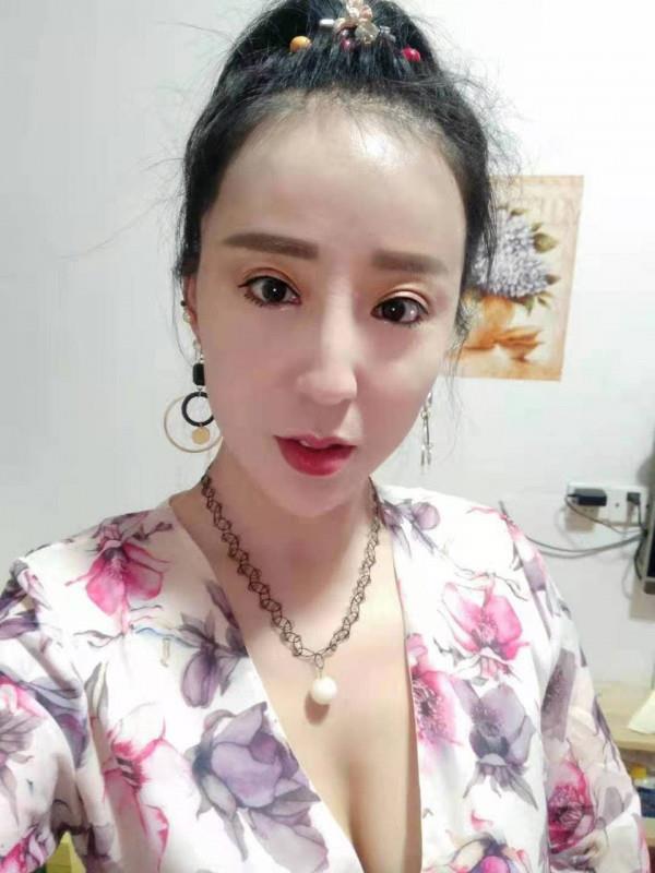 滨江东北三通熟女 第2张