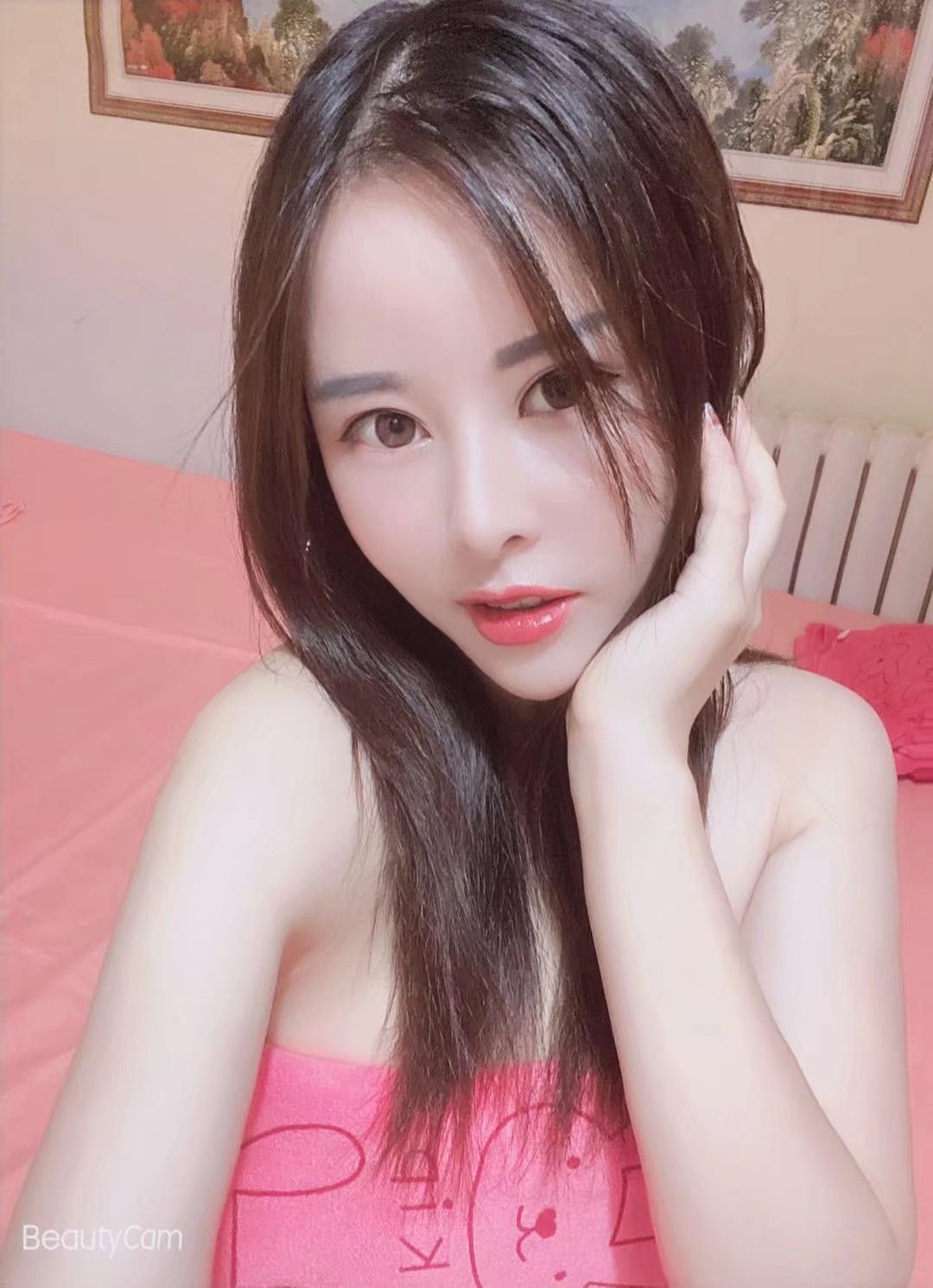 长腿高跟白肤妹，一次愉快体验 第1张