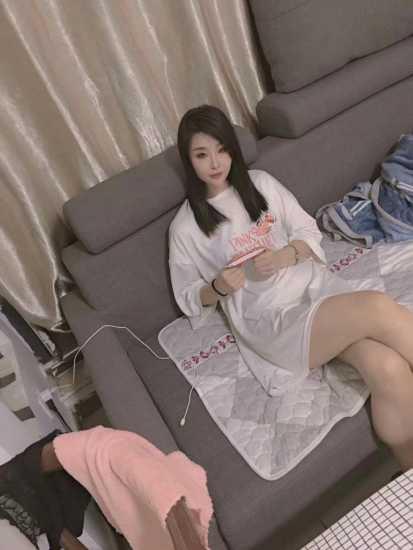 泻火系精品，苗条淑女，风情万种，大胸大长腿很有爆发力 第2张
