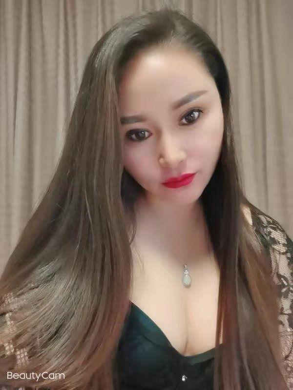 爆操哈尔滨豪乳骚妇,尽情发泄还可双飞 第2张