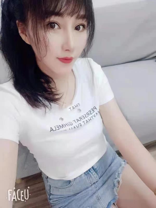 湖北妹子小娜 第1张