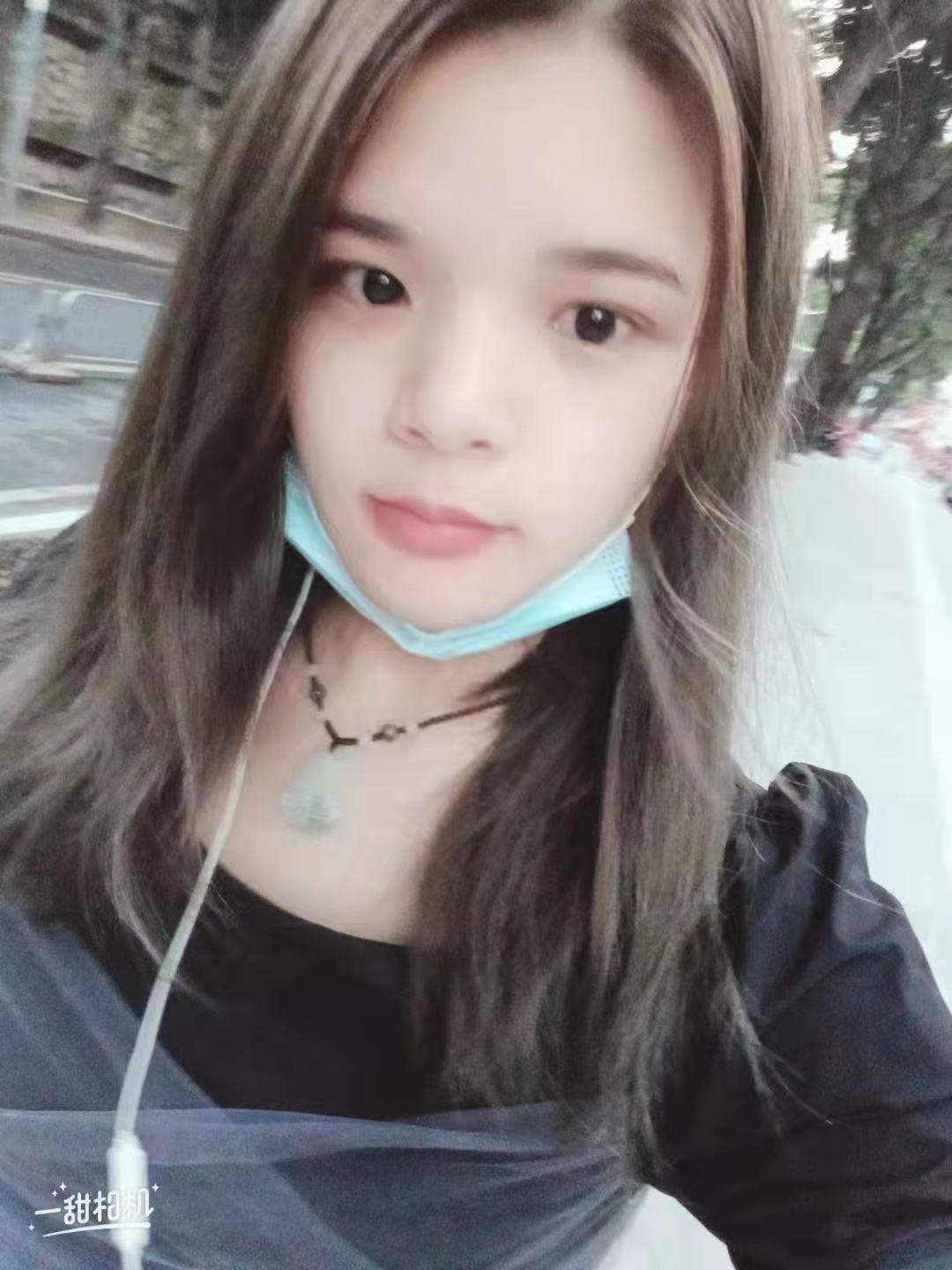 龙华秀秀长相清秀 第3张