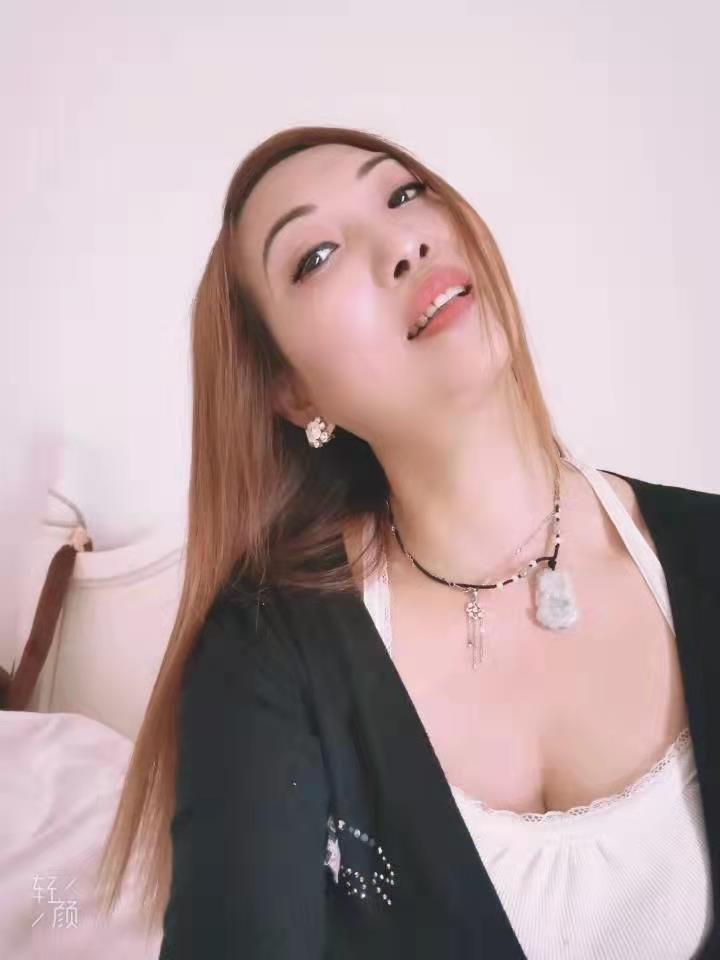广州天河风骚性感丰满熟女娜娜 第2张