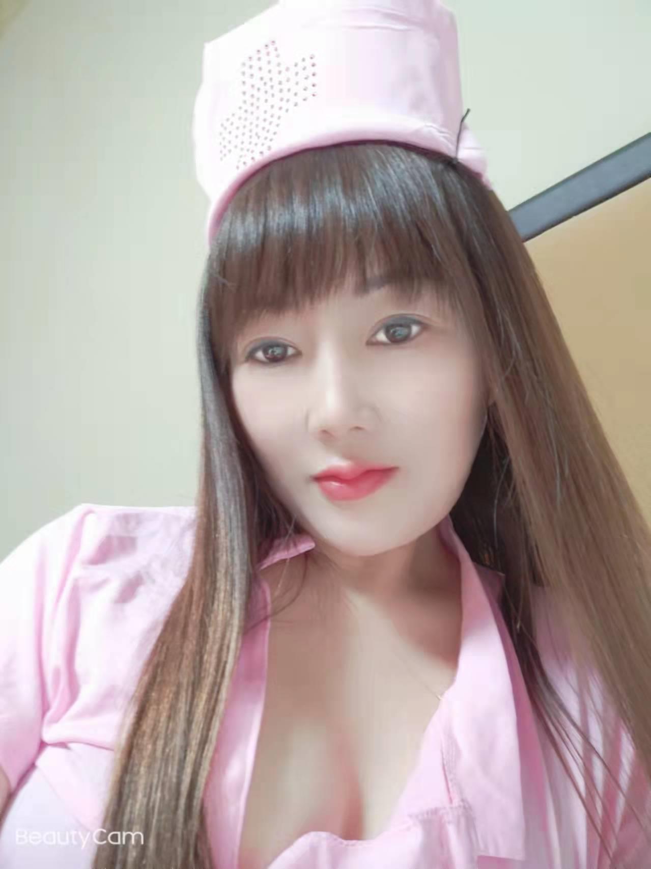风情少妇雪儿 第2张