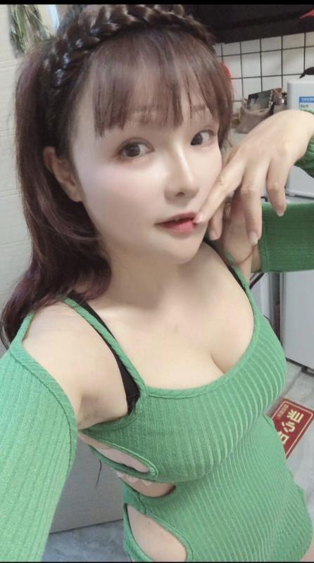 宝安大胸萝莉妹 第1张