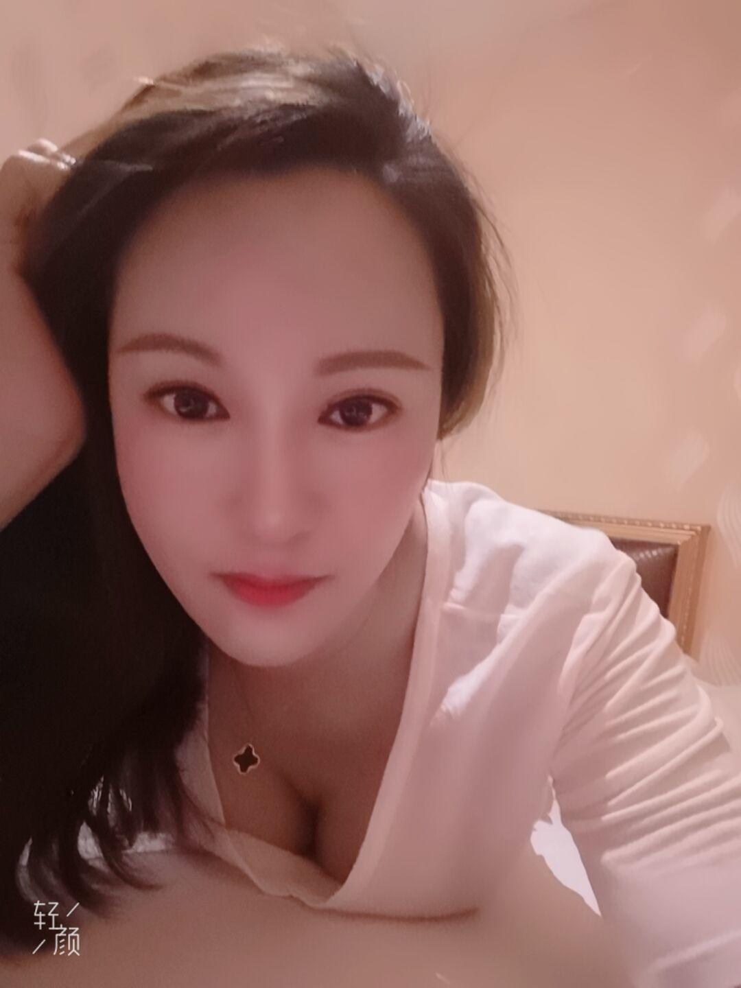 良心推荐的妹子 第1张
