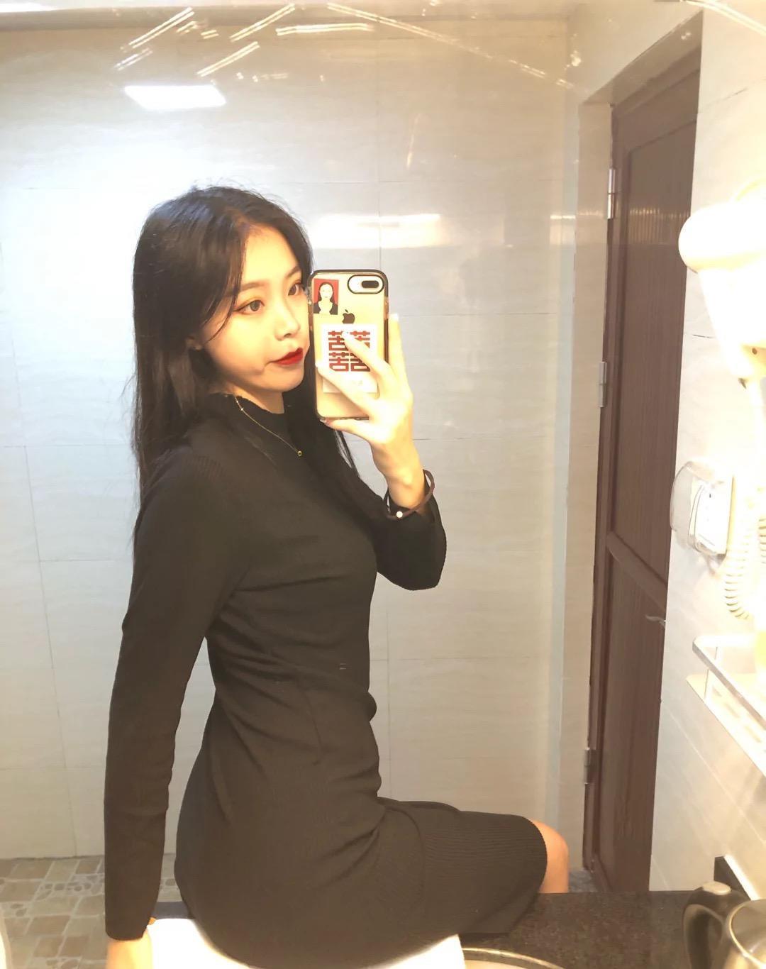 妹子骚气逼人会调情，女上很舒服 第3张