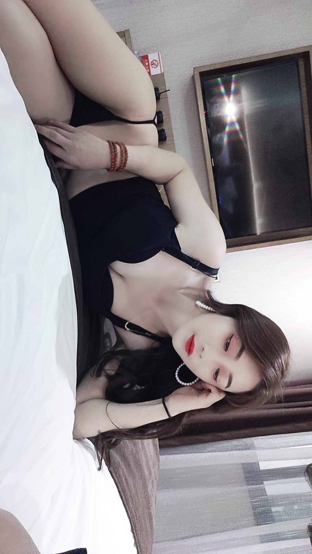 甜美清秀甜甜，练过臀，健身过的妹子 第5张