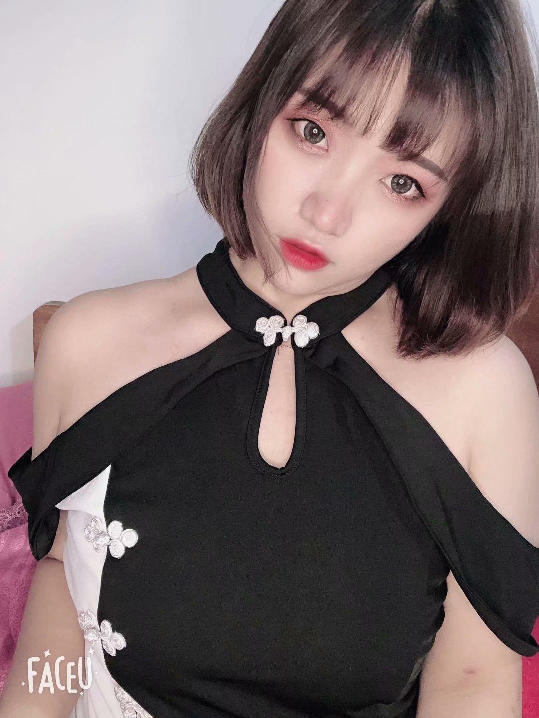 单次300性价比超高的白净妹子 第4张